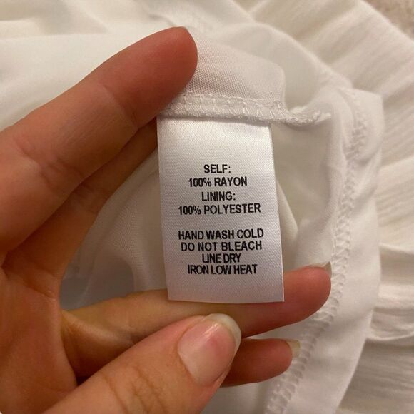 Lulu's White Lace Eyelet Boho Top - Size Small - Picture 9 of 11